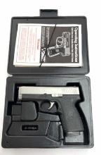 KAHR ARMS CW-40 SEMI AUTO PISTOL .40 S&W w/CASE