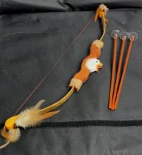 CARVED WOOD EAGLE BOW & ARROWS SET