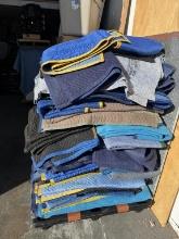 (5) COMMERCIAL PACKING BLANKETS