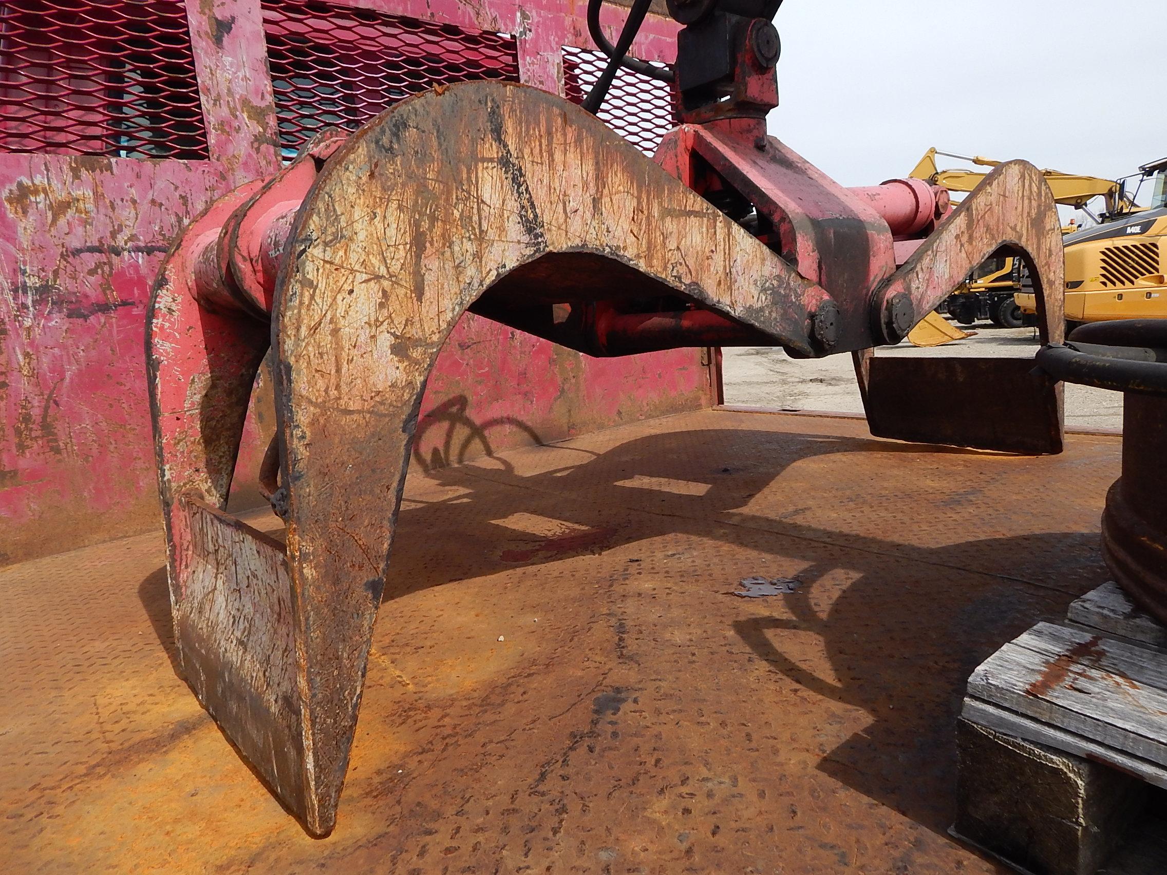 2002 Sterling LT9500 Series Tri-Axle Grapple Truck, VIN: 2FZHAZAS52AK10608,