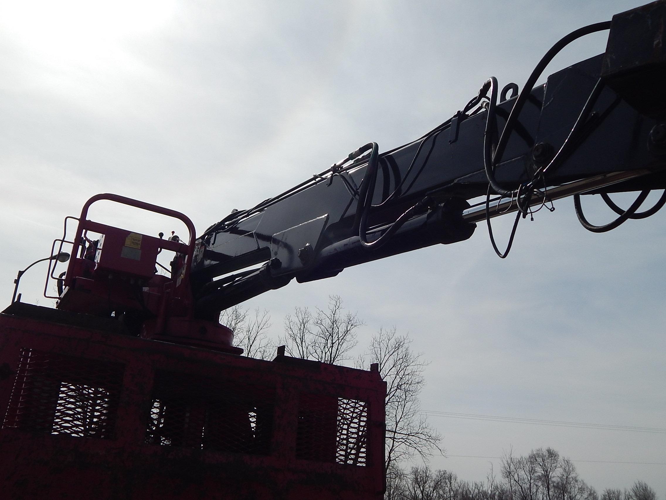 2002 Sterling LT9500 Series Tri-Axle Grapple Truck, VIN: 2FZHAZAS52AK10608,
