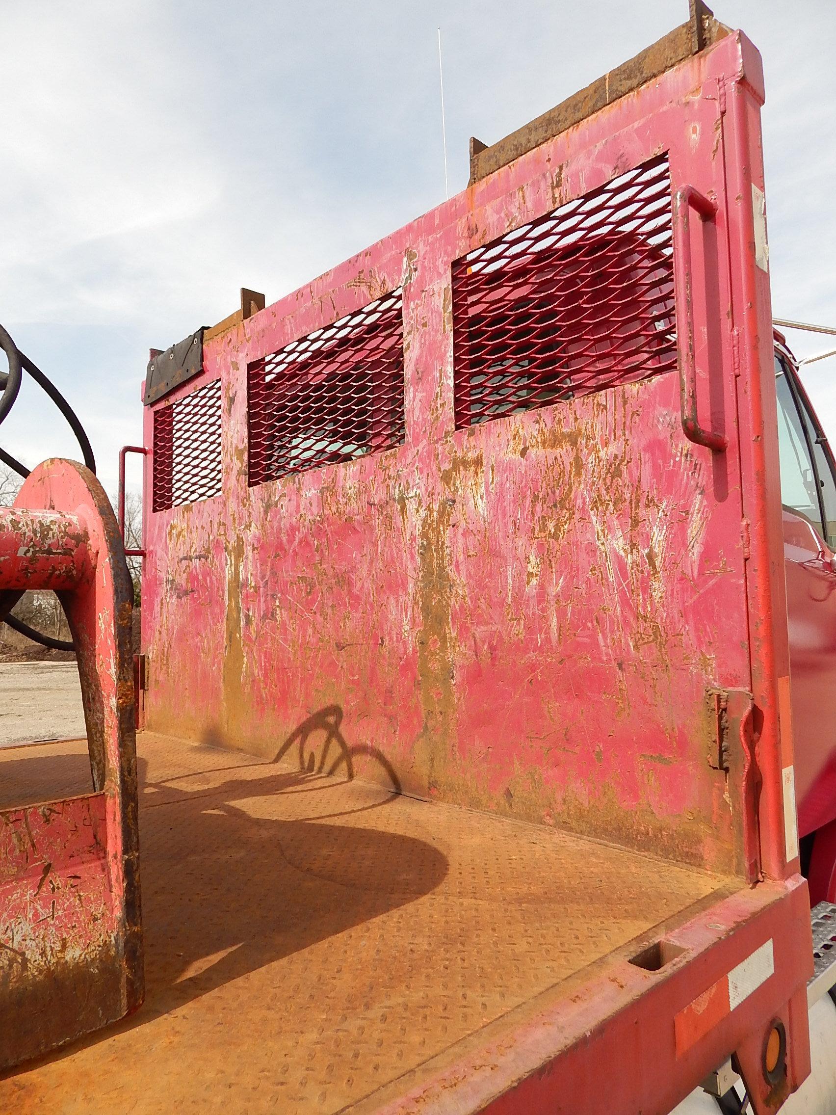 2002 Sterling LT9500 Series Tri-Axle Grapple Truck, VIN: 2FZHAZAS52AK10608,