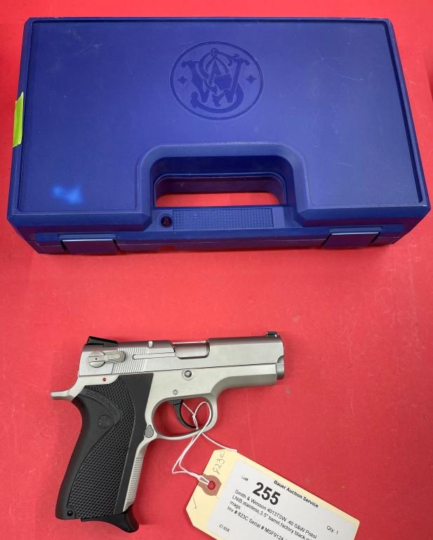 Smith & Wesson 4013tsw .40 S&w Pistol