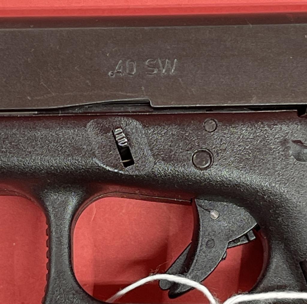 Glock 22 .40 S&W Pistol