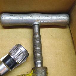 Ridgid four wheel pipe cutter No. 42A cut pipe 1/2" to 2" - measures 14" long closed. Other smaller