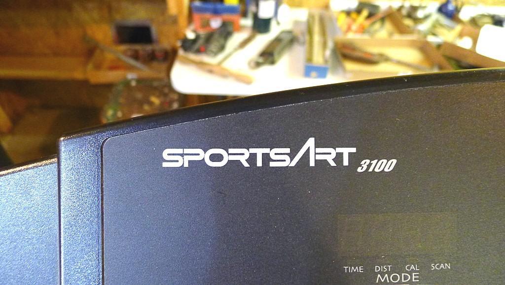 SportsArt 3100 treadmill is in very good condition and runs well. Folds for easy storage. Includes