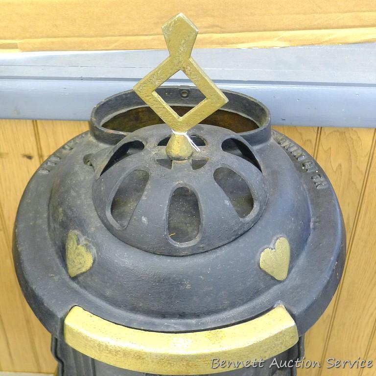 No 13 cast iron belly stove by King Stove and Range Co in Sheffield Ala would make a great