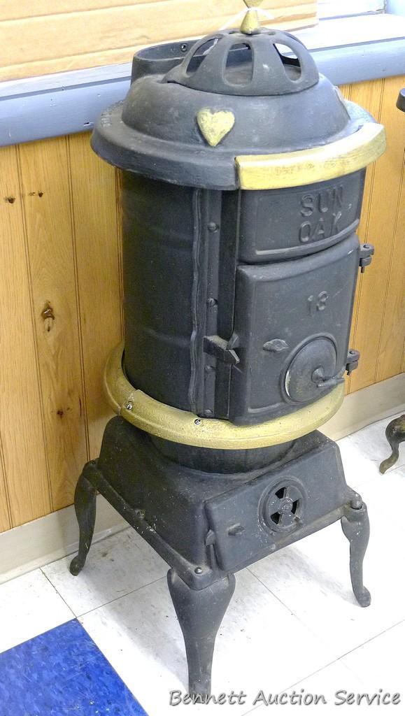 No 13 cast iron belly stove by King Stove and Range Co in Sheffield Ala would make a great