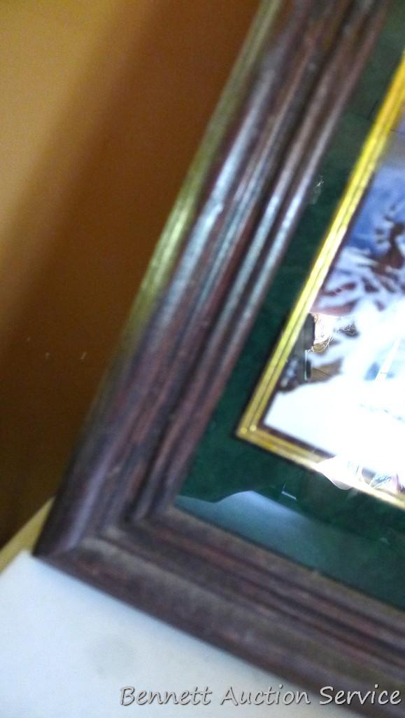 Miller High Life bobcat and hare beer mirror in good condition. Measures approx. 25" x 15" over
