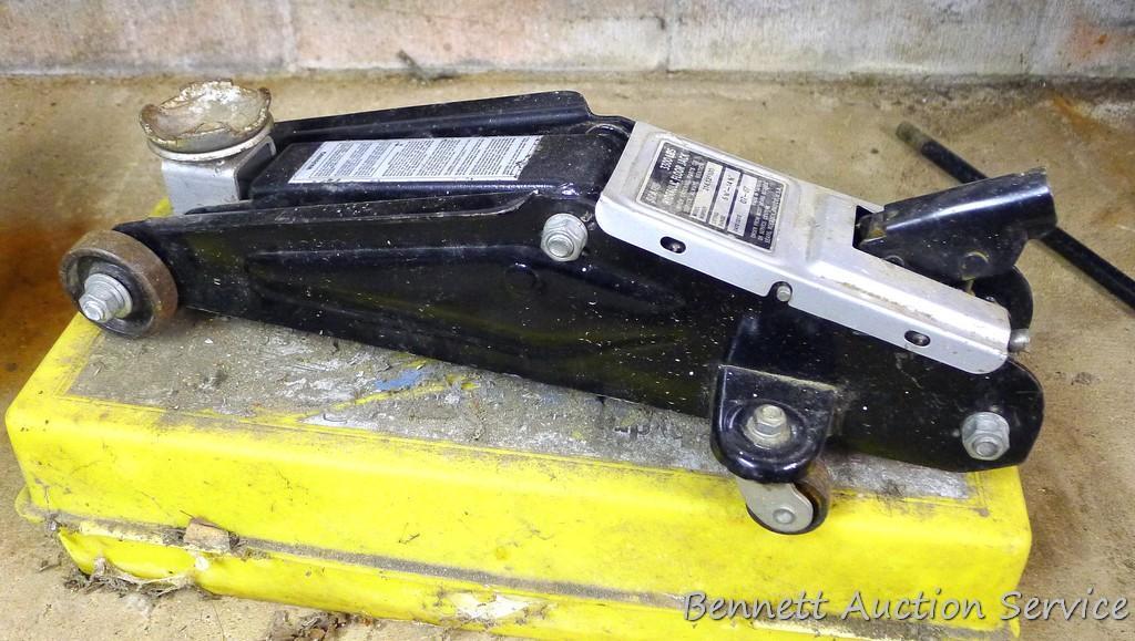 Sears hydraulic floor jack with handle. Lifts 3,300 lbs. Model #214.125100. Comes in plastic