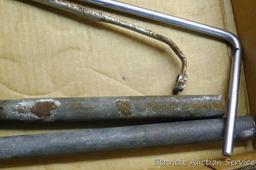 Ball joint and tie rod end forks; distributor wrenches.