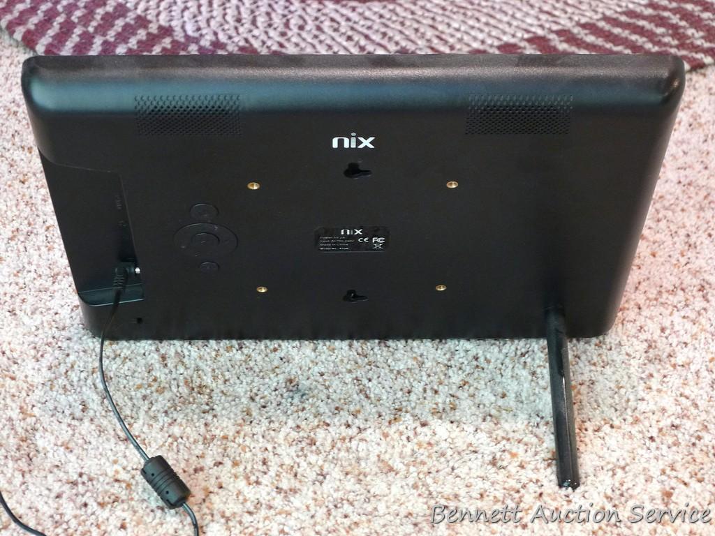 Nix 13" Digital Photo Frame with manual and remote.