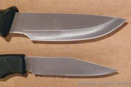 North American Hunting Club two knife set. Largest knife is 9". Knives and sheath appear unused.