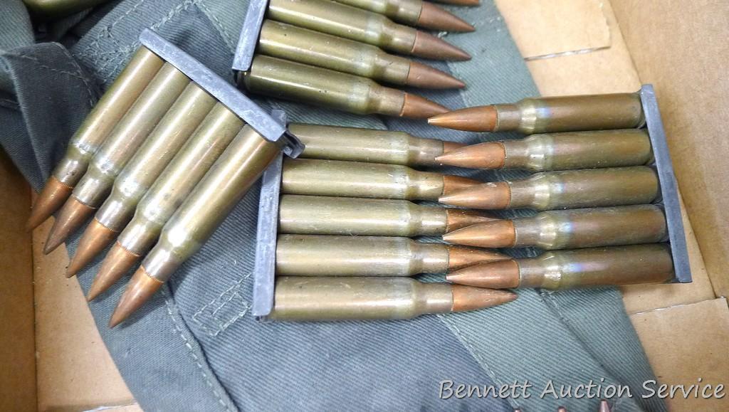 40 rounds 7.62x51 NATO ammunition on stripper clips. Included bandolier denotes 7.62 mm M80.