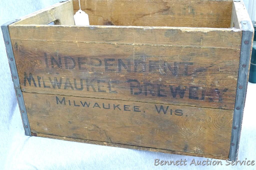 Independent Milwaukee Brewery wooden box is 18-1/2" x 12" x 10-1/2" deep and appears in good solid