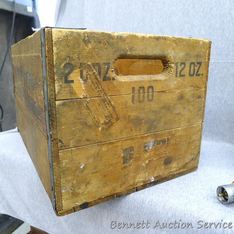Independent Milwaukee Brewery wooden box is 18-1/2" x 12" x 10-1/2" deep and appears in good solid