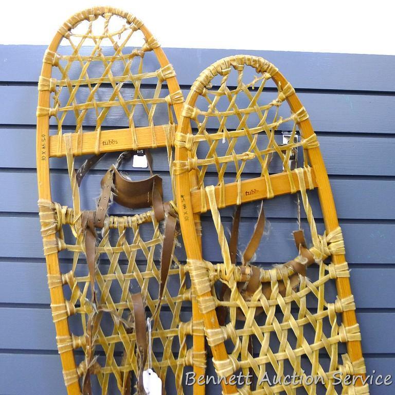 Tubbs 10x6 5-9 snow shoes are 48" long and come with leather bindings and appear in good shape.