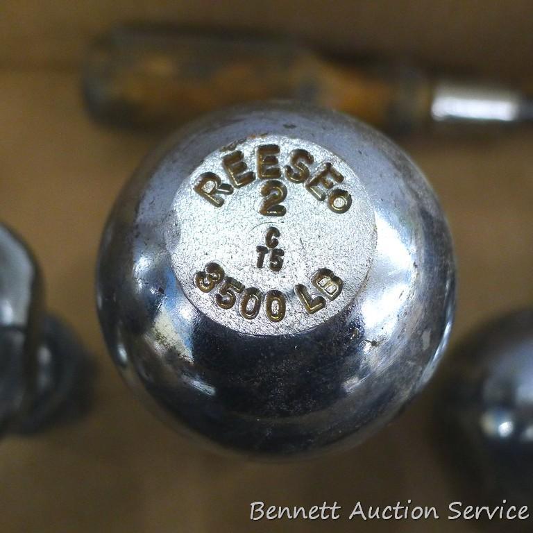 2" receiver hitch with a 4" drop and a 1" hole, two 2" balls, 1-7/8" ball, more.