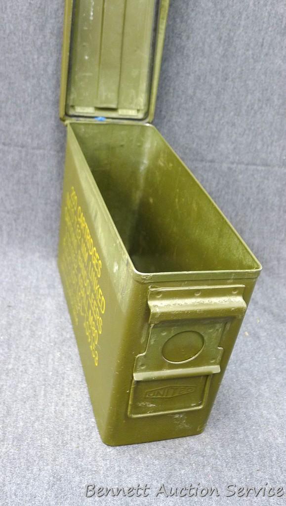 Nicest ammo can I've seen in a while. Good gasket, good paint, good markings. 7.62 NATO. 11" long.