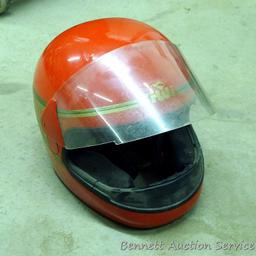KiWi motorcycle helmet K14 size M.