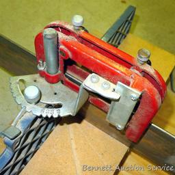 Miter box and back saw with stand model No. 881-36321