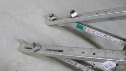 2 Werner aluminum ladder jacks, model 10-20-01, 20" max stage width.