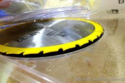 One DeWalt 10" 32 teeth general purpose saw blade NIP.