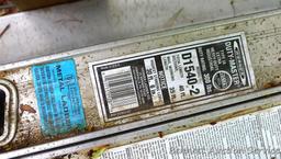 Werner Duty-master Type 1A extra heavy duty industrial extension ladder Model D1540-2. Total section