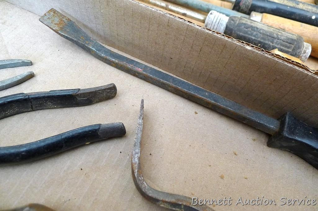 Reed Mfg. 14" pipe wrench, jaws look good; antique fencing pliers; linesman pliers and more.