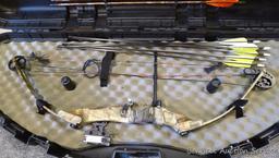 Buckmaster Spirit compound bow is currently set up 25" draw length, 45 lb. weight. Comes with HHA