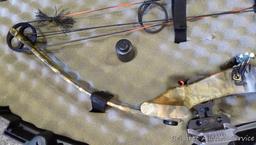 Buckmaster Spirit compound bow is currently set up 25" draw length, 45 lb. weight. Comes with HHA
