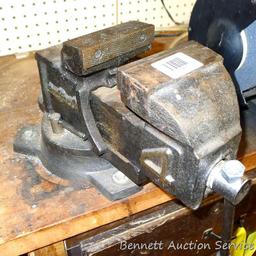 Buffalo No 4 swiveling bench vise is about 8" tall and 14" long when jaws are closed. Jaws look to
