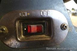 Sears/Craftsman 6 in bench grinder, runs. Grinder is 1/3 horsepower and has a 1/2" arbor. Also has