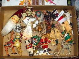 Christmas ornaments up to approx. 7".
