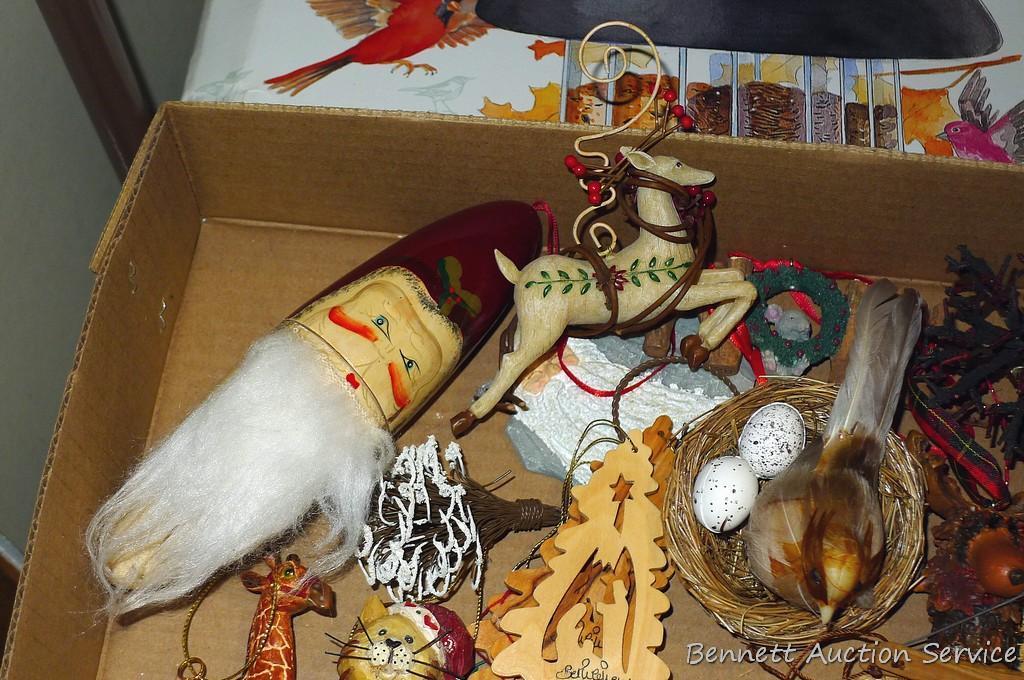 Christmas ornaments up to approx. 7".