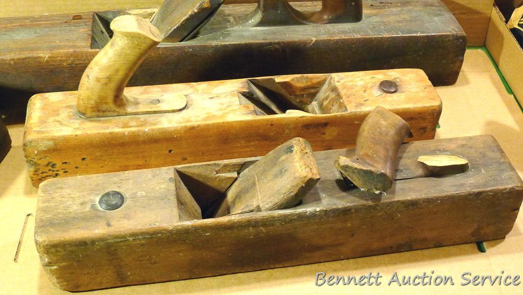 Lot of 4 antique wooden block planes. All but one are missing blades. Handles are broken on two of