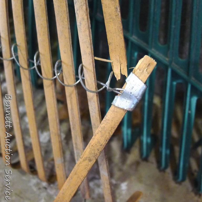 Bamboo leaf rake, 30" plastic leaf rake head, garden fenceposts up to 4'.