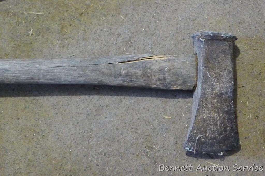 Splitting maul has 3-1/4" x 7" head, handle is cracked; 12 lb. sledge hammer made in USA.