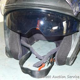 Motorcycle helmet Bilt Route DOT certified size L. Has built in ventilation and sun shield. This is