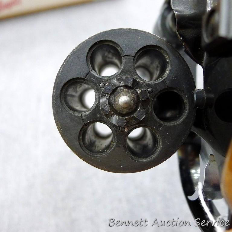 Llama Super-Comanche .357 Magnum Revolver. 6" ribbed barrel has a bright bore with sharp rifling and