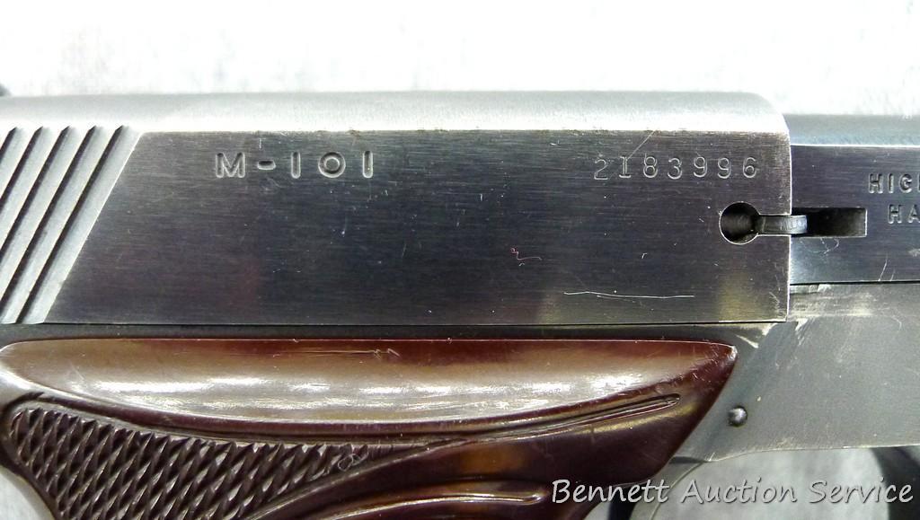 High Standard Model 101 The Plinker .22 pistol. 6-1/2" barrel has a brilliant bore with good