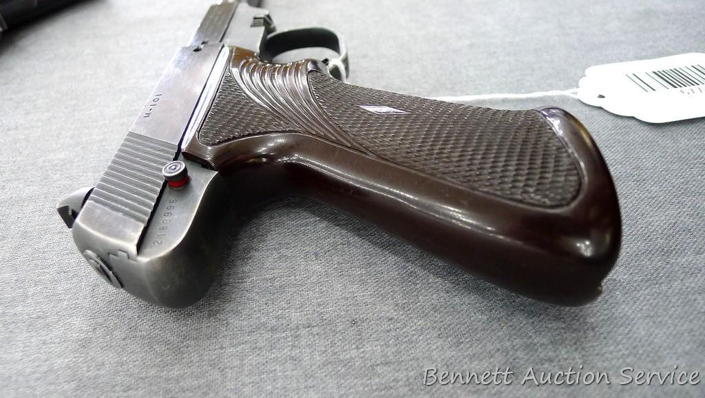 High Standard Model 101 The Plinker .22 pistol. 6-1/2" barrel has a brilliant bore with good