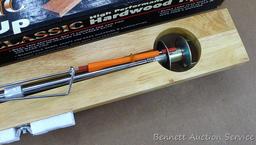 Frabill Classic high performance hardwood ice fishing tip-up with box is model No 1664. Nice tip-up