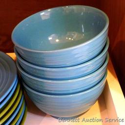 Gibson dinnerware in pretty teal and green colors. Pieces include eight 10-1/2" dinner plates, seven