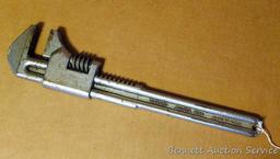 Nice 15" Diamond Tool Brand pipe wrench.