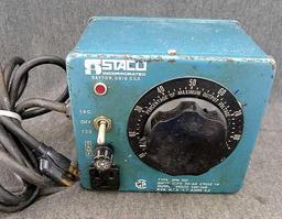 Vintage Staco 3PN 501 voltage dial is 5-1/4" x 6" x 5-1/2".