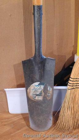 Union tree planting shovel, nice Libman broom, handy Ace utility shovel, and a 29-1/2" wide snow