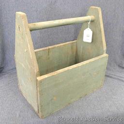 Nice sturdy wooden hand held tool box which measures approx.. 15" x 9" x 16".