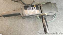 Black & Decker 7" polisher/sander, runs and is No. 9531. Abrasive discs and buffing wheels in lot