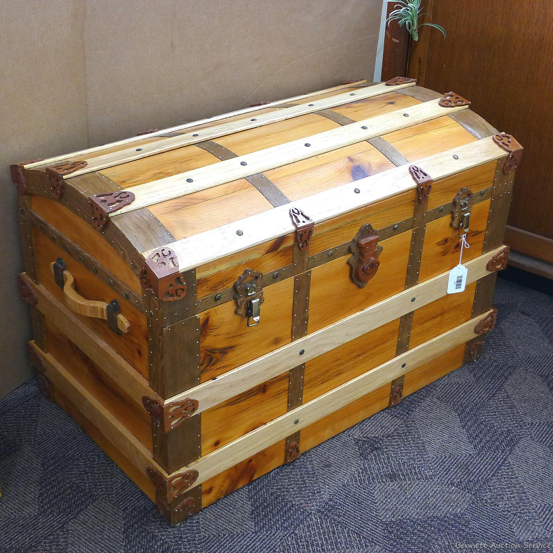 Handmade cedar chest lift out tray is in good condition with nice accents. Measures 3' wide x 2'